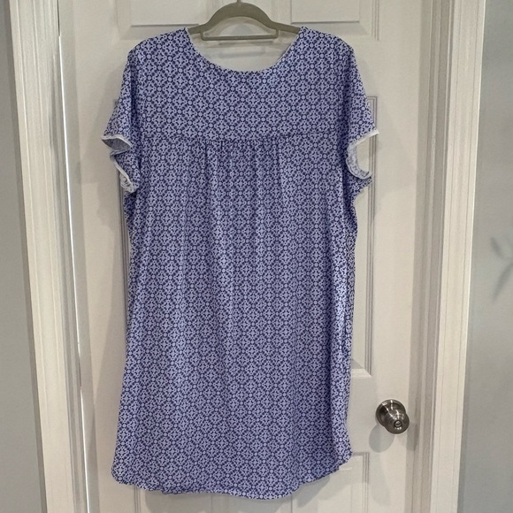 Aria Collection Purple Floral Print Nightgown Sleepwear 3X Cotton Button Pockets - Picture 5 of 12